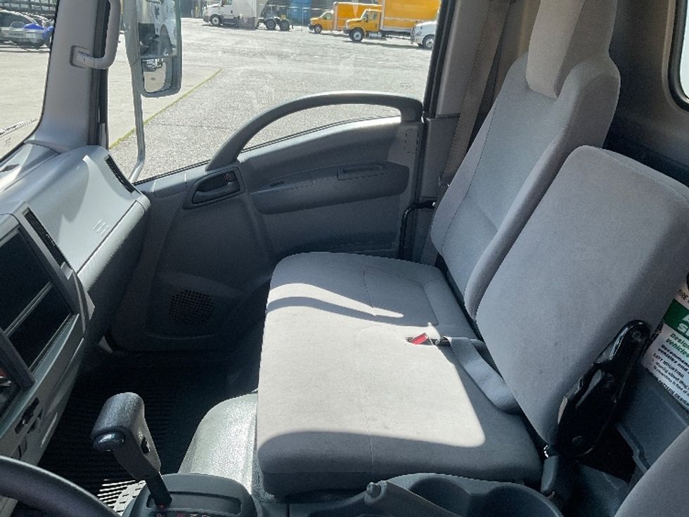 Light Duty Box Truck-Light and Medium Duty Trucks-Isuzu-2022-NPR-Tacoma-WA-83,873\n\t\tmiles-$ 51,000 - Image 19