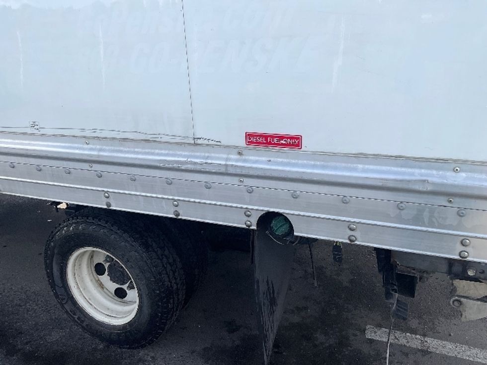 Light Duty Box Truck-Light and Medium Duty Trucks-Isuzu-2022-NPR-Tacoma-WA-83,873\n\t\tmiles-$ 51,000 - Image 25