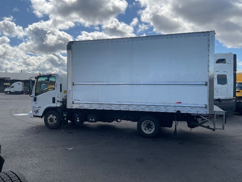 Light Duty Box Truck-Light and Medium Duty Trucks-Isuzu-2022-NPR-Tacoma-WA-83,873\n\t\tmiles-$ 51,000 - Image 4
