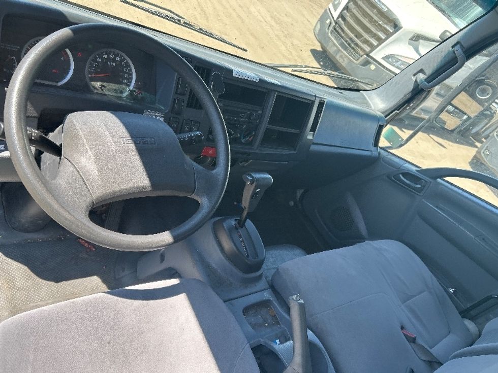 Light Duty Box Truck-Light and Medium Duty Trucks-Isuzu-2022-NPR-Torrance-CA-106,698\n\t\tmiles-$ 48,750 - Image 18