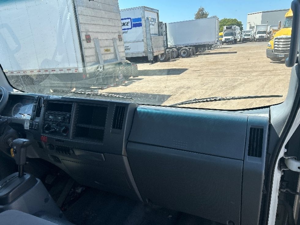 Light Duty Box Truck-Light and Medium Duty Trucks-Isuzu-2022-NPR-Torrance-CA-106,698\n\t\tmiles-$ 48,750 - Image 21