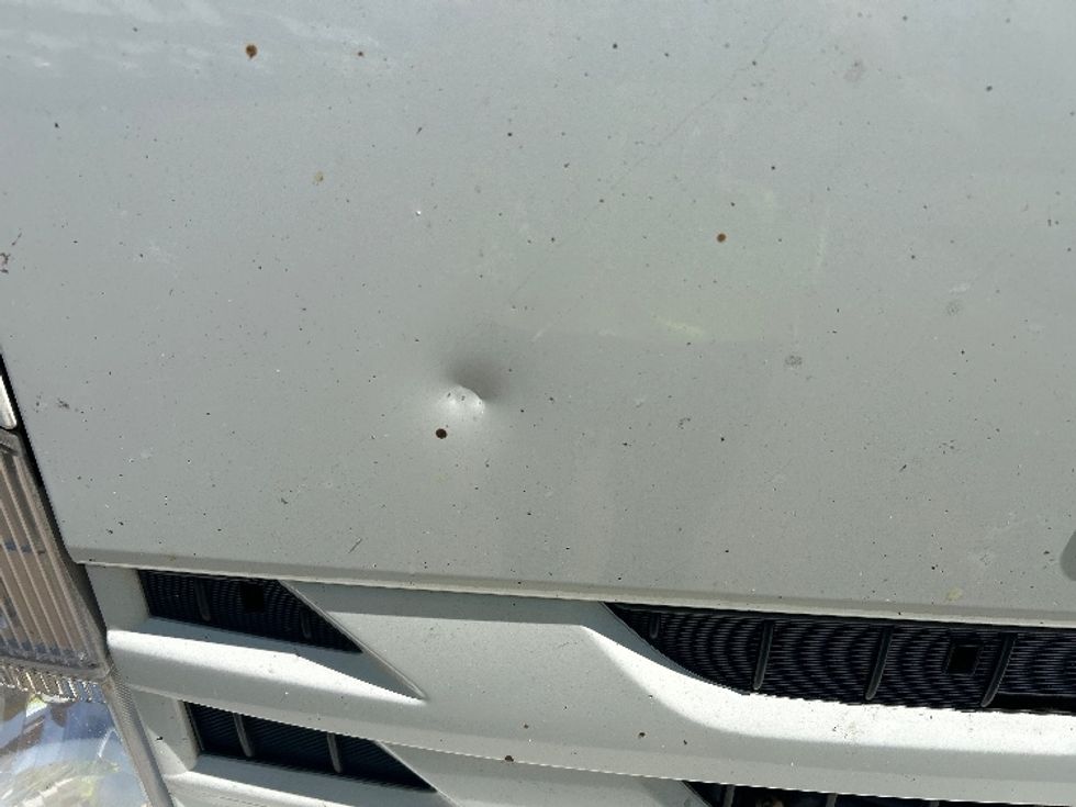 Light Duty Box Truck-Light and Medium Duty Trucks-Isuzu-2022-NPR-Torrance-CA-106,698\n\t\tmiles-$ 48,750 - Image 26