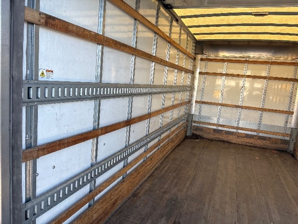 Light Duty Box Truck-Light and Medium Duty Trucks-Isuzu-2022-NPR-West Sacramento-CA-104,575\n\t\tmiles-$ 48,250 - Image 11