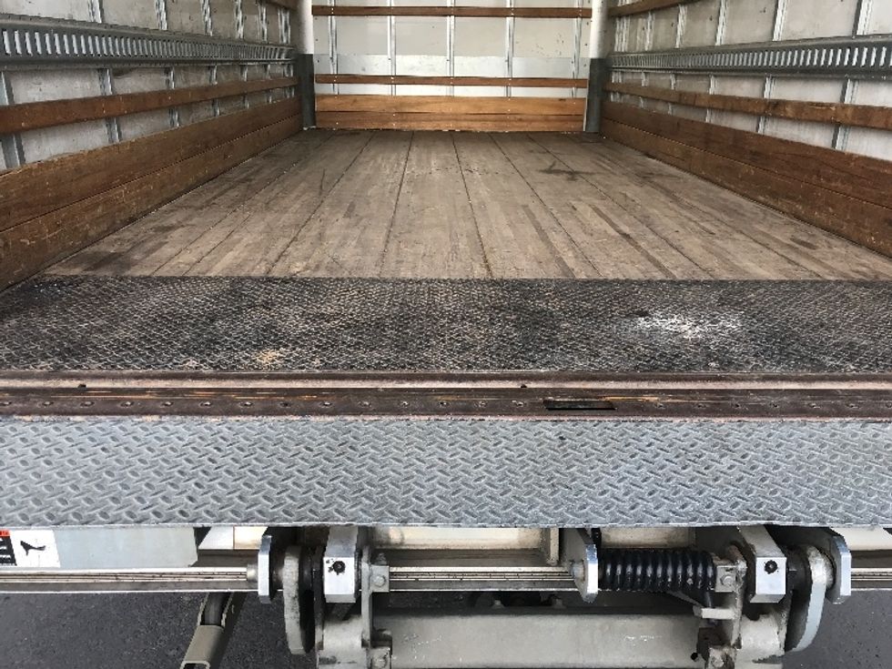 Light Duty Box Truck-Light and Medium Duty Trucks-Isuzu-2022-NPR-West Sacramento-CA-105,563\n\t\tmiles-$ 49,000 - Image 10