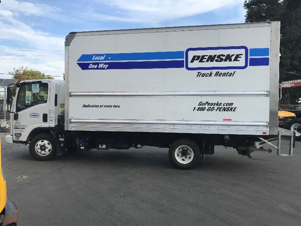 Light Duty Box Truck-Light and Medium Duty Trucks-Isuzu-2022-NPR-West Sacramento-CA-105,563\n\t\tmiles-$ 49,000 - Image 4