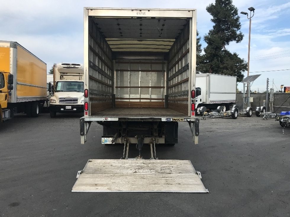 Light Duty Box Truck-Light and Medium Duty Trucks-Isuzu-2022-NPR-West Sacramento-CA-105,563\n\t\tmiles-$ 49,000 - Image 9