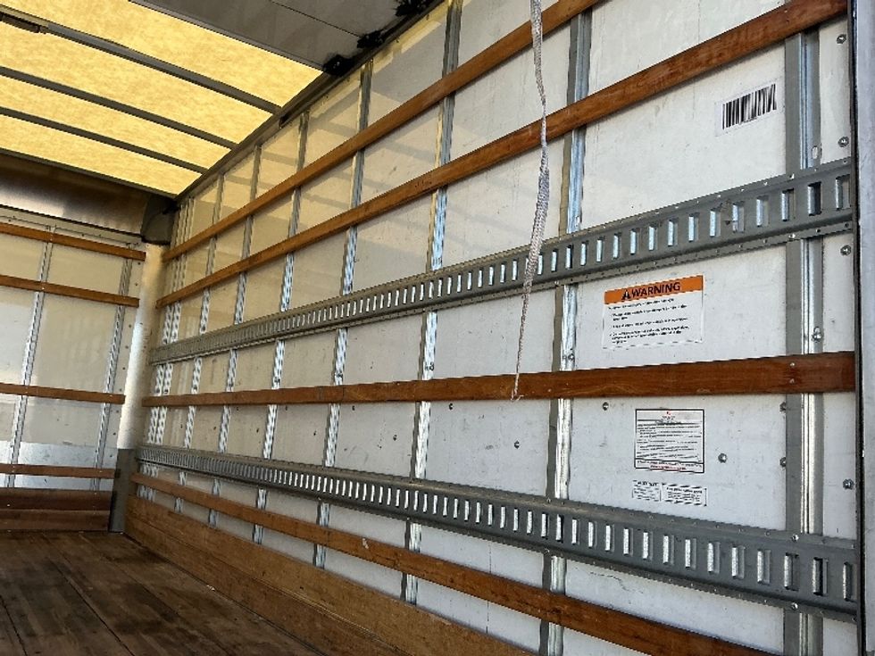 Light Duty Box Truck-Light and Medium Duty Trucks-Isuzu-2022-NPR-West Sacramento-CA-113,362\n\t\tmiles-$ 47,500 - Image 12