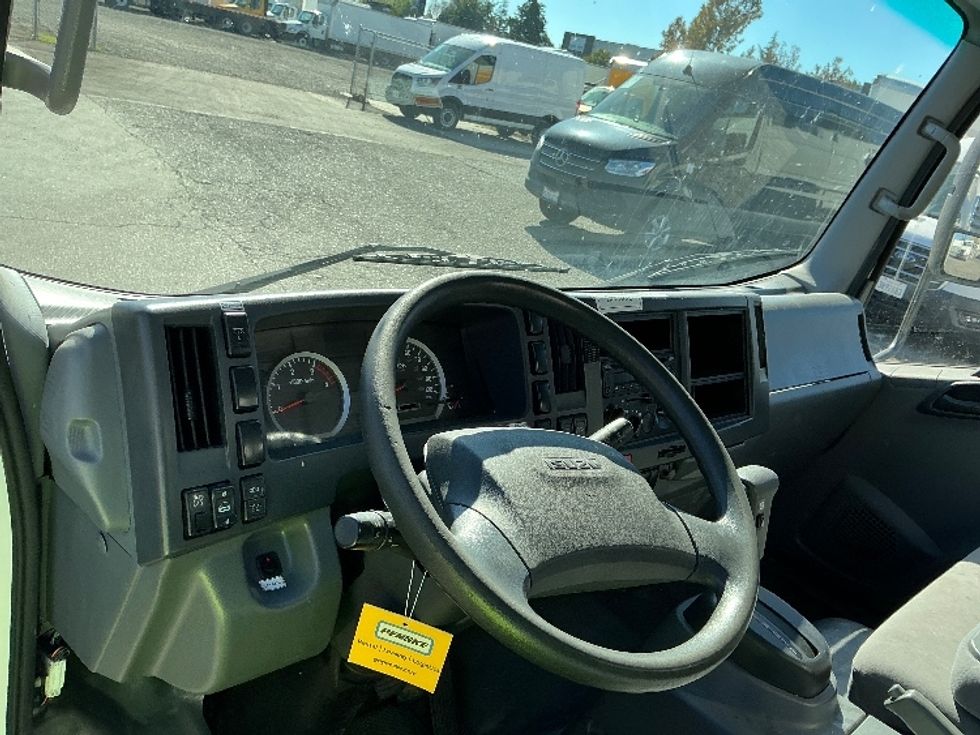 Light Duty Box Truck-Light and Medium Duty Trucks-Isuzu-2022-NPR-West Sacramento-CA-113,362\n\t\tmiles-$ 47,500 - Image 17