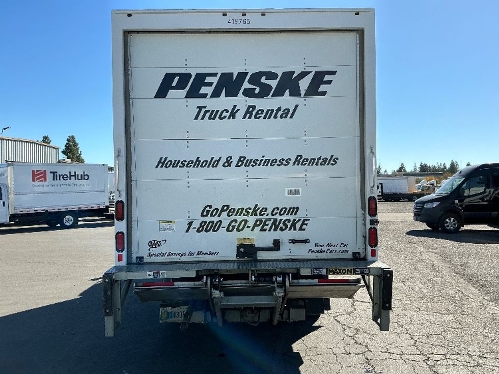 Light Duty Box Truck-Light and Medium Duty Trucks-Isuzu-2022-NPR-West Sacramento-CA-113,362\n\t\tmiles-$ 47,500 - Image 7