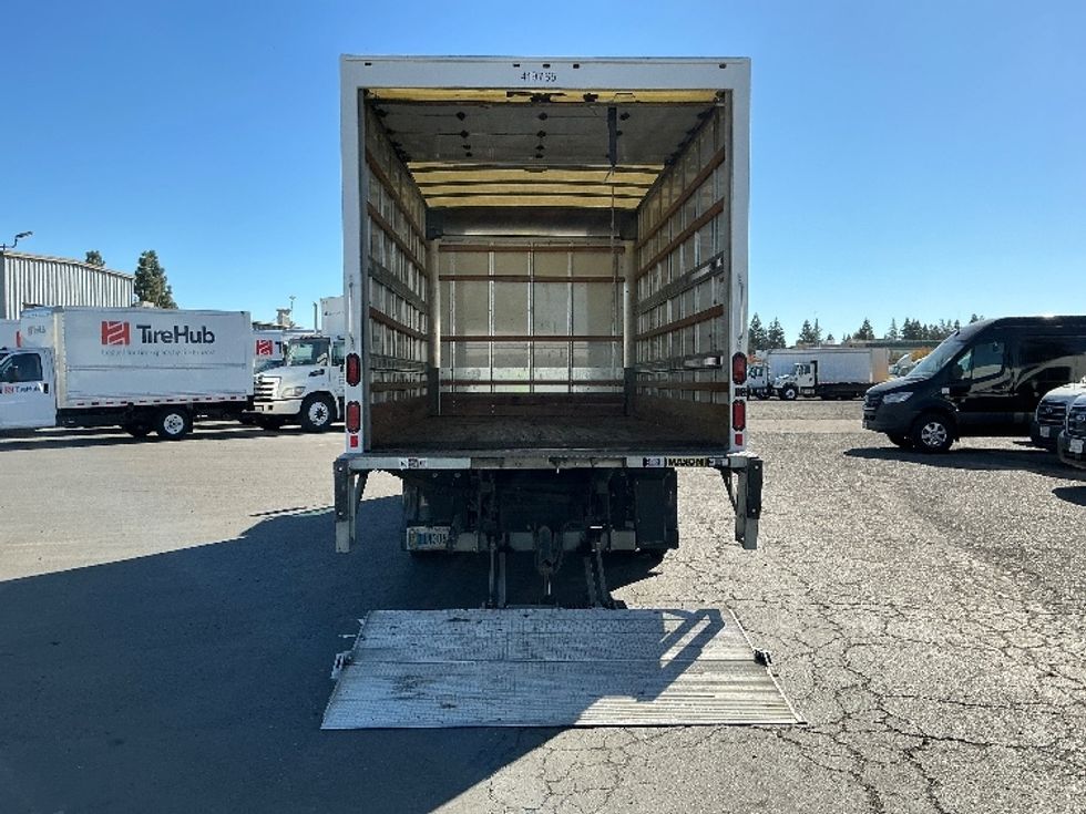 Light Duty Box Truck-Light and Medium Duty Trucks-Isuzu-2022-NPR-West Sacramento-CA-113,362\n\t\tmiles-$ 47,500 - Image 9
