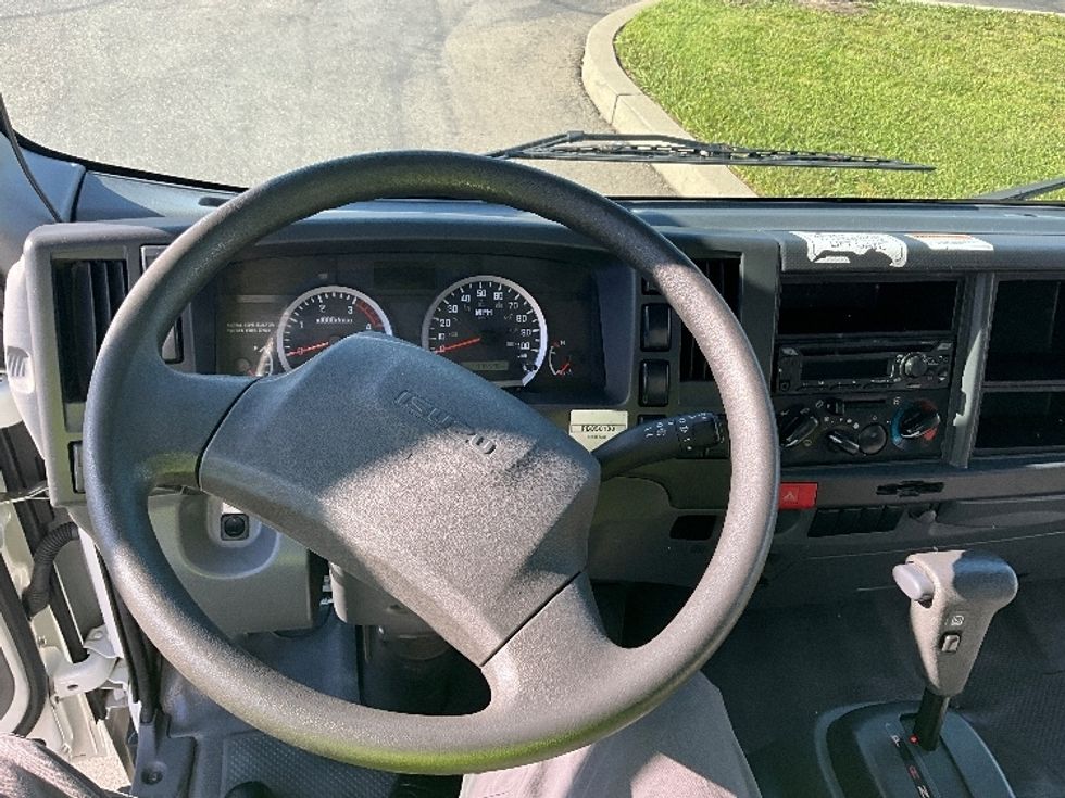 Light Duty Box Truck-Light and Medium Duty Trucks-Isuzu-2022-NPR-West Sacramento-CA-116,466\n\t\tmiles-$ 46,750 - Image 18