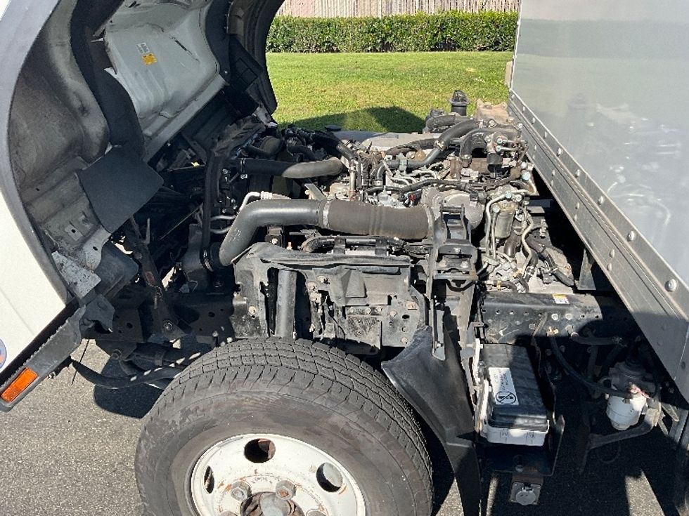 Light Duty Box Truck-Light and Medium Duty Trucks-Isuzu-2022-NPR-West Sacramento-CA-116,466\n\t\tmiles-$ 46,750 - Image 24