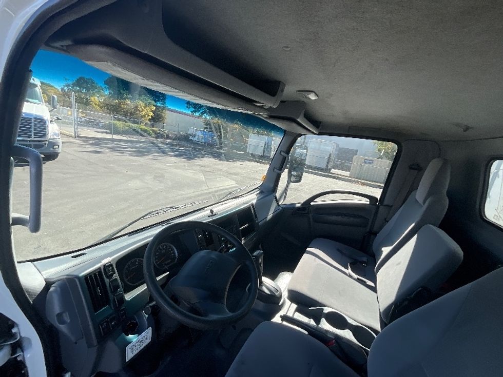 Light Duty Box Truck-Light and Medium Duty Trucks-Isuzu-2022-NPR-West Sacramento-CA-185,442\n\t\tmiles-$ 33,750 - Image 17