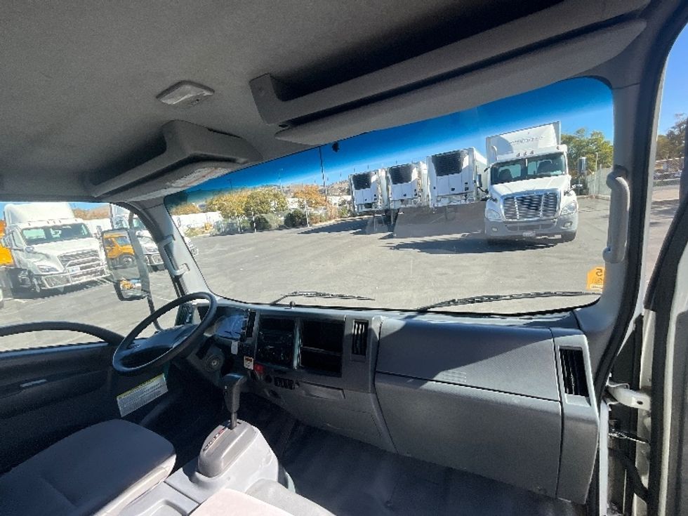 Light Duty Box Truck-Light and Medium Duty Trucks-Isuzu-2022-NPR-West Sacramento-CA-185,442\n\t\tmiles-$ 33,750 - Image 21
