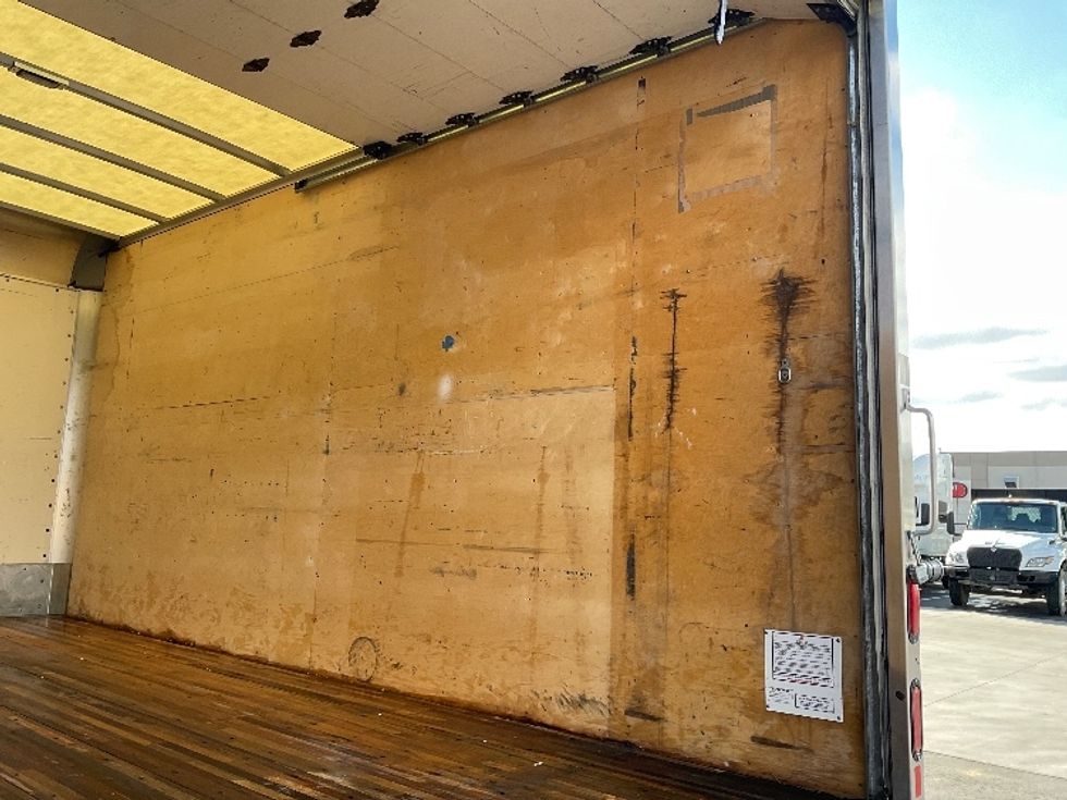 Light Duty Box Truck-Light and Medium Duty Trucks-Isuzu-2022-NPRXD-Boise-ID-31,722\n\t\tmiles-$ 57,500 - Image 11