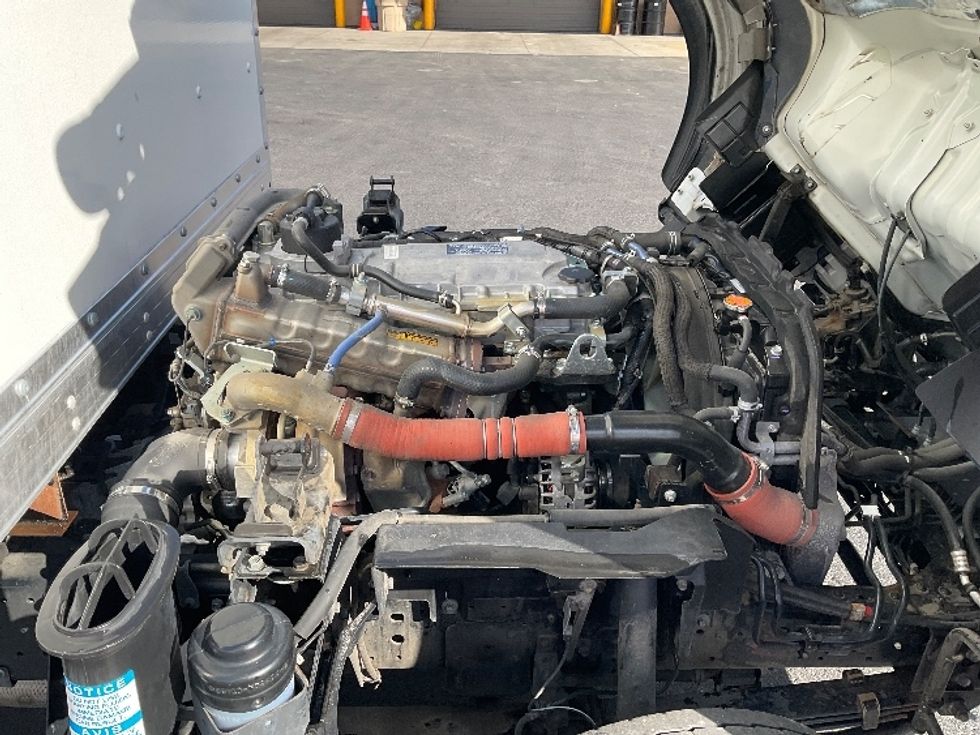 Light Duty Box Truck-Light and Medium Duty Trucks-Isuzu-2022-NPRXD-Boise-ID-31,722\n\t\tmiles-$ 57,500 - Image 22