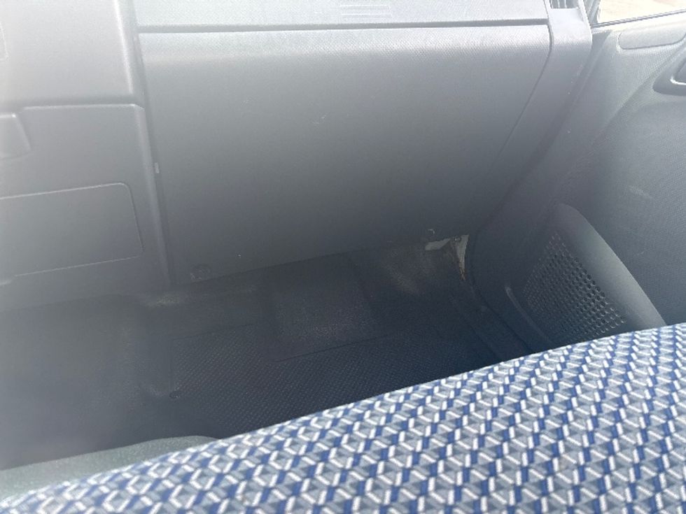 Light Duty Box Truck-Light and Medium Duty Trucks-Isuzu-2022-NPRXD-Everett-WA-52,325\n\t\tmiles-$ 55,000 - Image 21