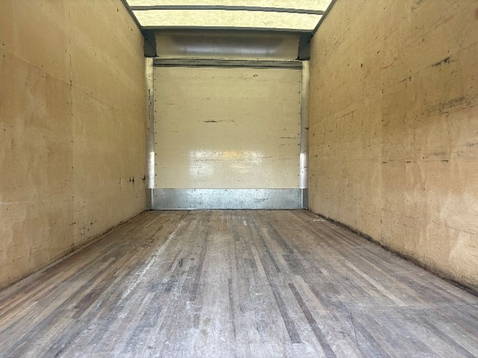 Light Duty Box Truck-Light and Medium Duty Trucks-Isuzu-2022-NPRXD-Everett-WA-52,325\n\t\tmiles-$ 55,000 - Image 8