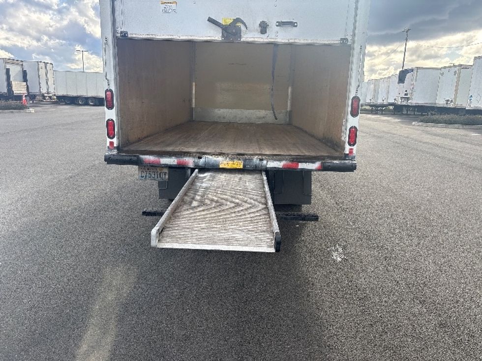 Light Duty Box Truck-Light and Medium Duty Trucks-Isuzu-2022-NPRXD-Everett-WA-52,325\n\t\tmiles-$ 55,000 - Image 9