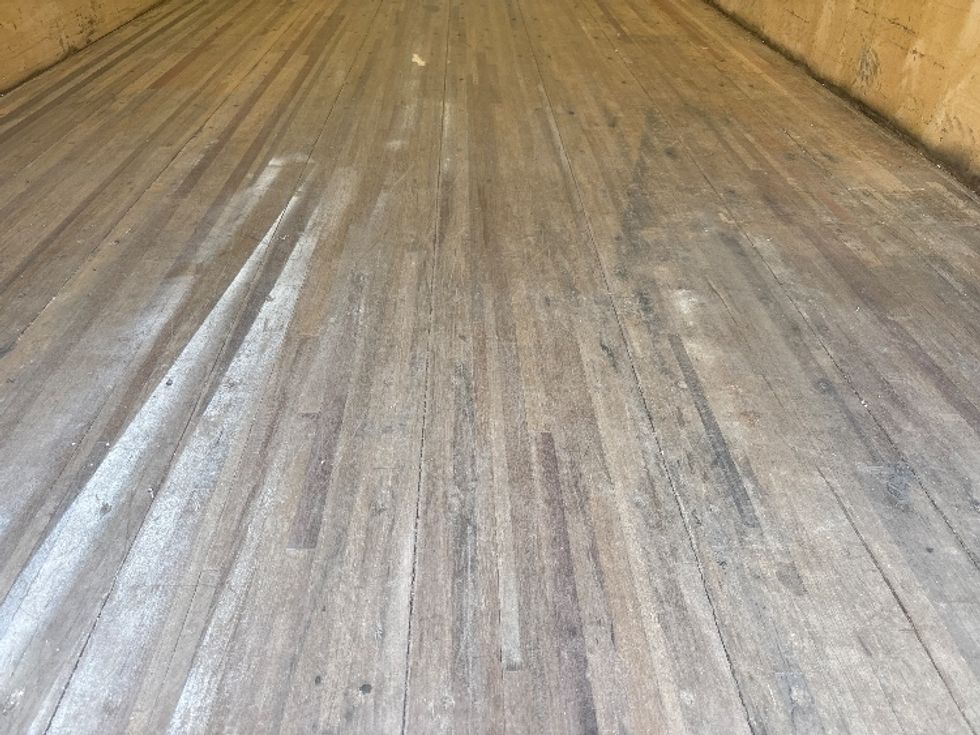 Light Duty Box Truck-Light and Medium Duty Trucks-Isuzu-2022-NPRXD-Everett-WA-56,836\n\t\tmiles-$ 54,500 - Image 10