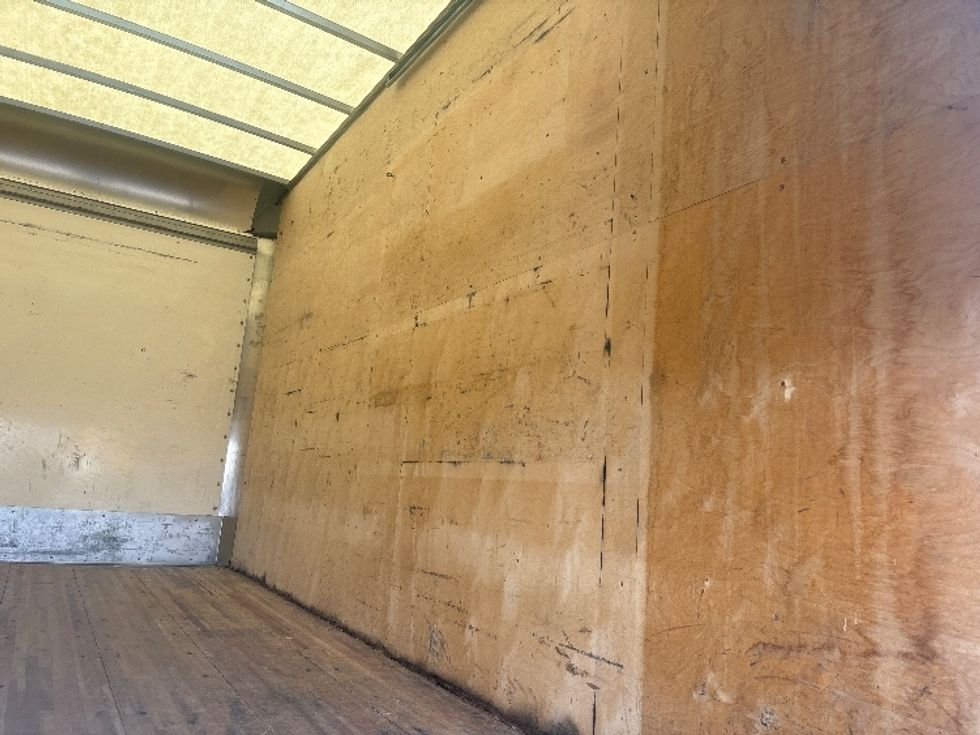 Light Duty Box Truck-Light and Medium Duty Trucks-Isuzu-2022-NPRXD-Everett-WA-56,836\n\t\tmiles-$ 54,500 - Image 12