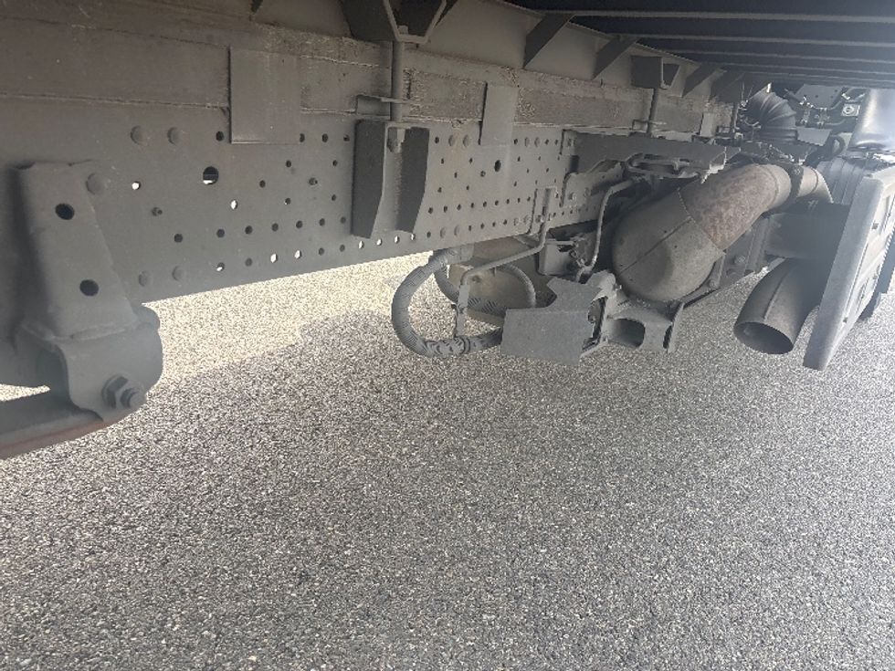 Light Duty Box Truck-Light and Medium Duty Trucks-Isuzu-2022-NPRXD-Everett-WA-56,836\n\t\tmiles-$ 54,500 - Image 14