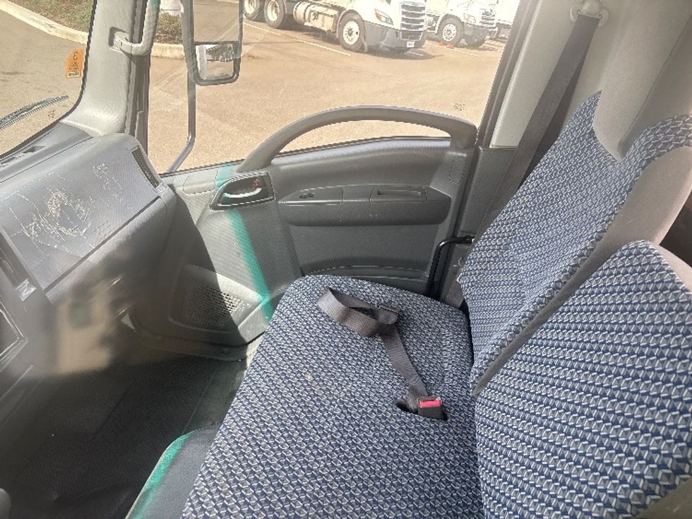 Light Duty Box Truck-Light and Medium Duty Trucks-Isuzu-2022-NPRXD-Everett-WA-56,836\n\t\tmiles-$ 54,500 - Image 19