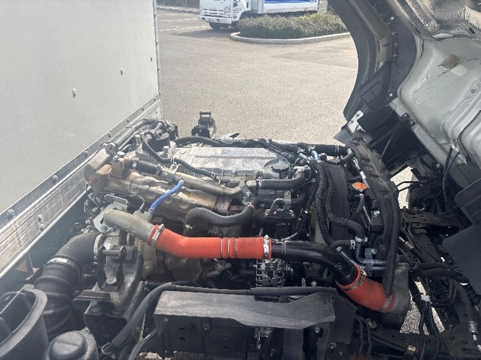 Light Duty Box Truck-Light and Medium Duty Trucks-Isuzu-2022-NPRXD-Everett-WA-56,836\n\t\tmiles-$ 54,500 - Image 24