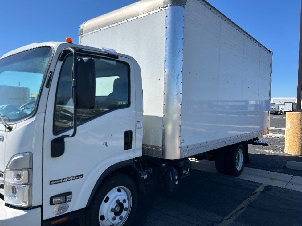 Light Duty Box Truck-Light and Medium Duty Trucks-Isuzu-2022-NPRXD-Fontana-CA-218,080\n\t\tmiles-$ 27,750 - Image 26
