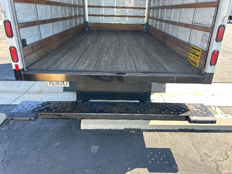 Light Duty Box Truck-Light and Medium Duty Trucks-Isuzu-2022-NPRXD-Fontana-CA-218,080\n\t\tmiles-$ 27,750 - Image 9
