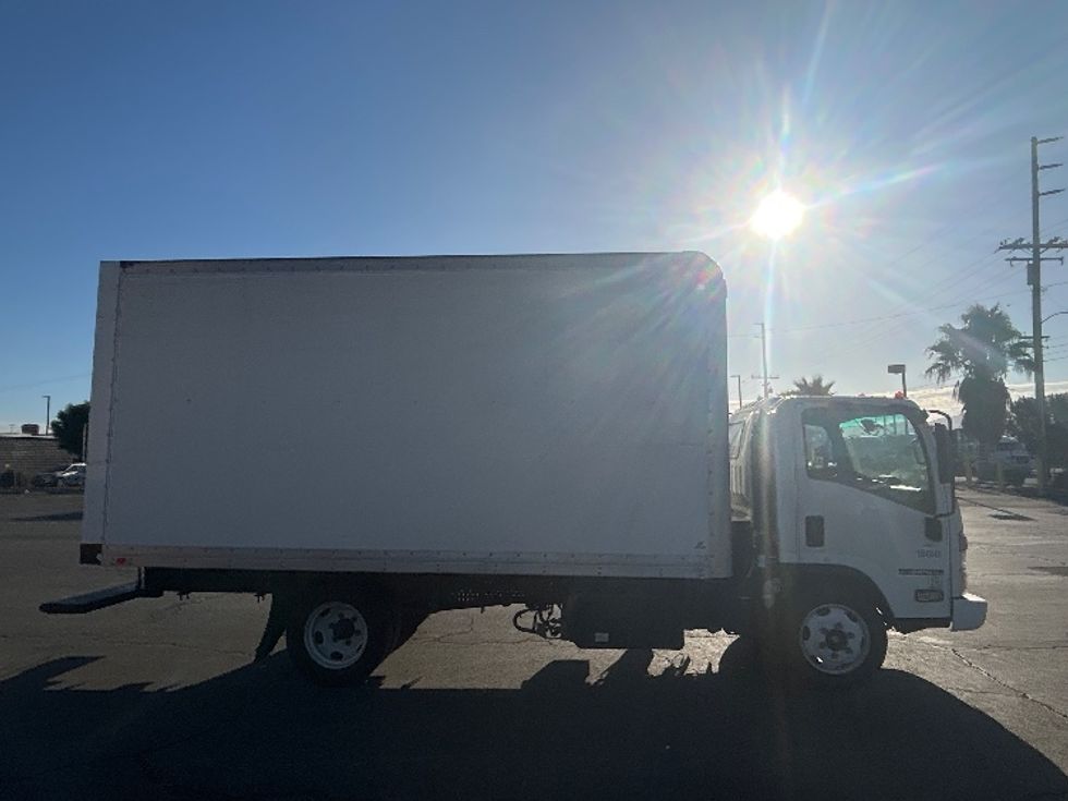 Light Duty Box Truck-Light and Medium Duty Trucks-Isuzu-2022-NPRXD-Fontana-CA-220,082\n\t\tmiles-$ 27,750 - Image 15