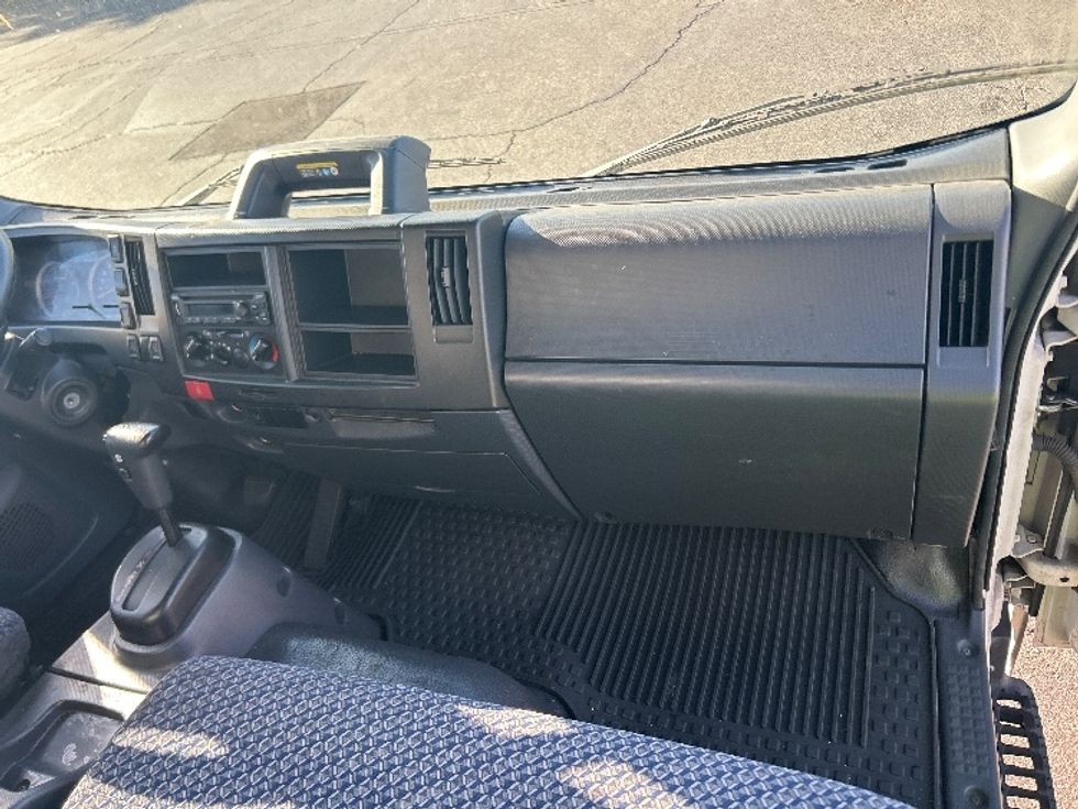 Light Duty Box Truck-Light and Medium Duty Trucks-Isuzu-2022-NPRXD-Fontana-CA-220,082\n\t\tmiles-$ 27,750 - Image 21
