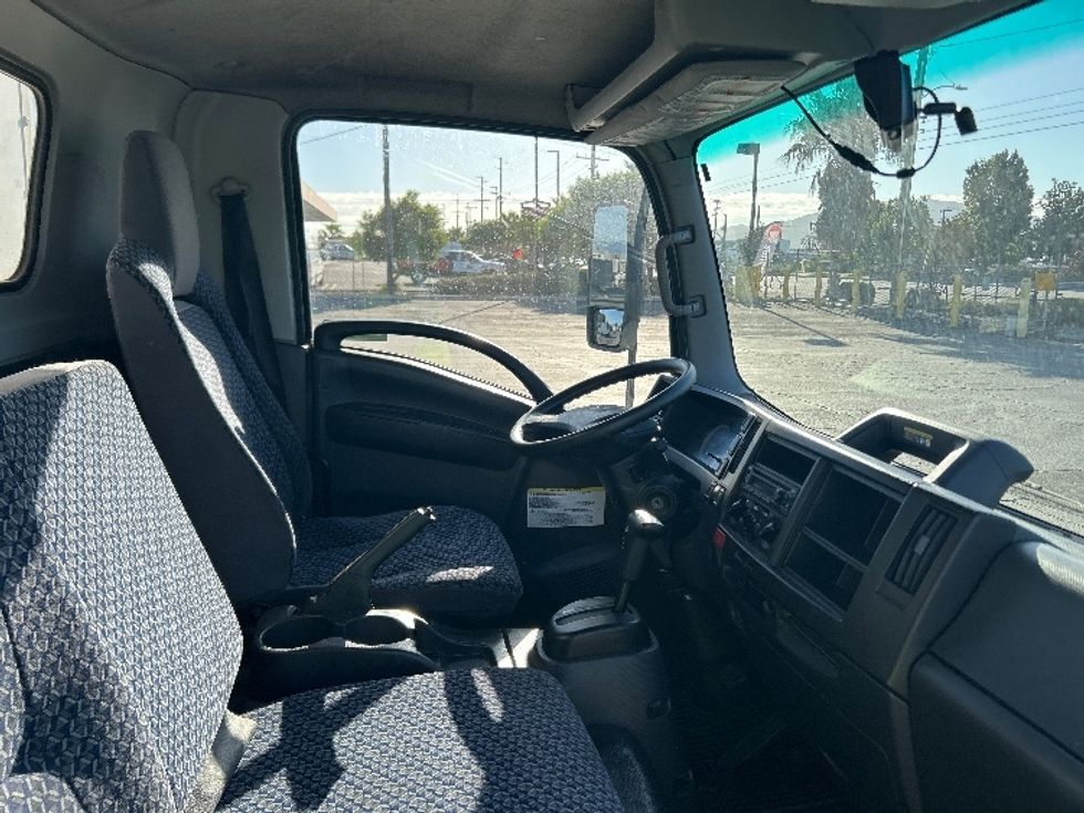Light Duty Box Truck-Light and Medium Duty Trucks-Isuzu-2022-NPRXD-Fontana-CA-220,082\n\t\tmiles-$ 27,750 - Image 22