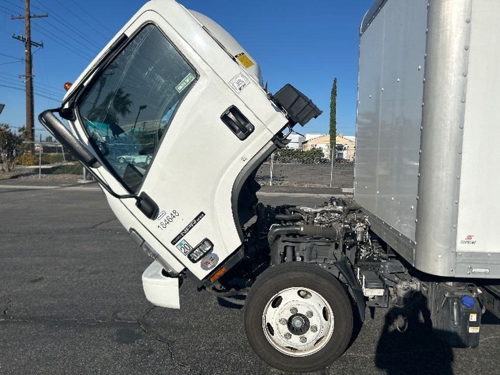 Light Duty Box Truck-Light and Medium Duty Trucks-Isuzu-2022-NPRXD-Fontana-CA-220,082\n\t\tmiles-$ 27,750 - Image 24