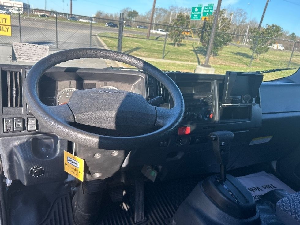 Light Duty Box Truck-Light and Medium Duty Trucks-Isuzu-2022-NPRXD-Lafayette-LA-29,968\n\t\tmiles-$ 65,000 - Image 14