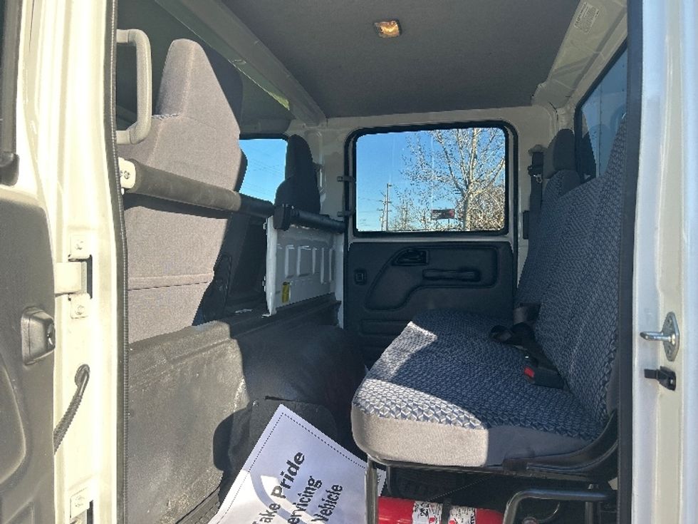 Light Duty Box Truck-Light and Medium Duty Trucks-Isuzu-2022-NPRXD-Lafayette-LA-29,968\n\t\tmiles-$ 65,000 - Image 19