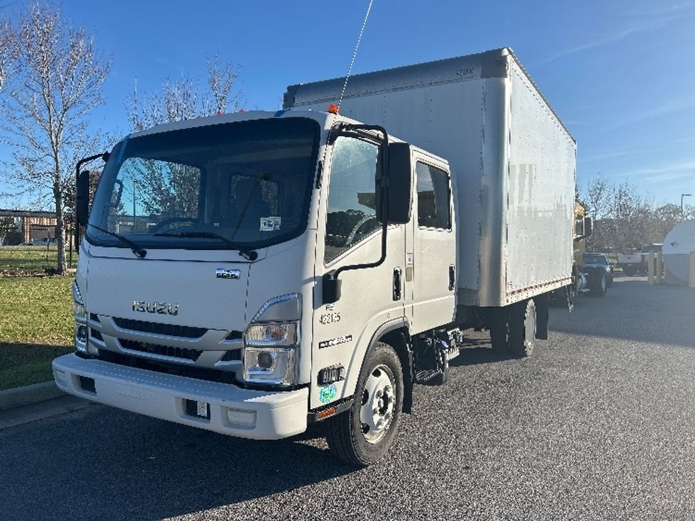 Light Duty Box Truck-Light and Medium Duty Trucks-Isuzu-2022-NPRXD-Lafayette-LA-29,968\n\t\tmiles-$ 65,000 - Image 3