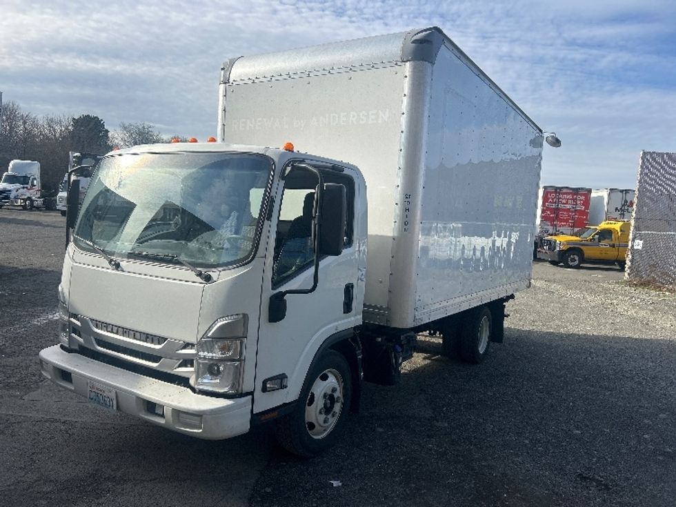 Light Duty Box Truck-Light and Medium Duty Trucks-Isuzu-2022-NPRXD-Lakewood-WA-34,999\n\t\tmiles-$ 57,250 - Image 1