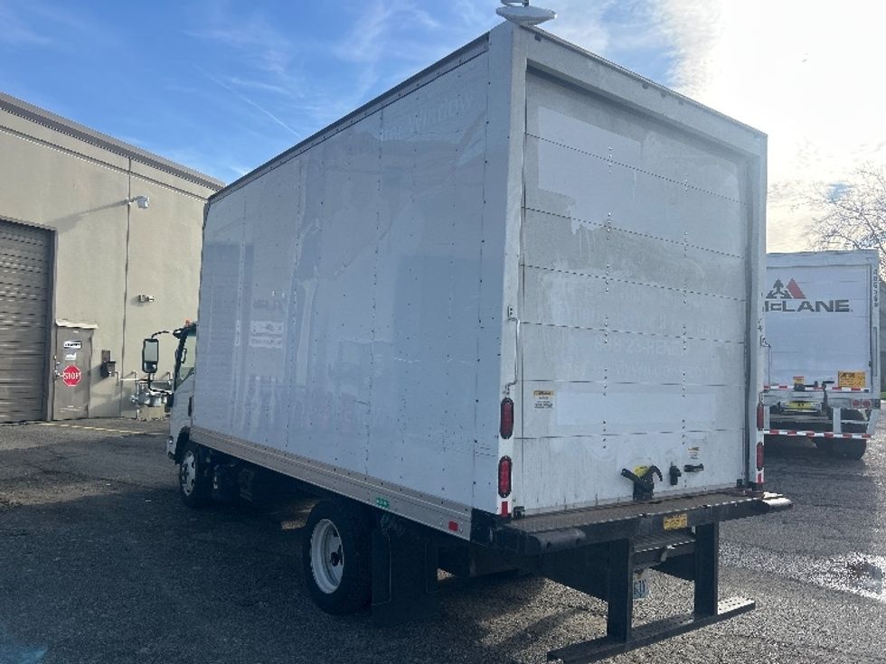 Light Duty Box Truck-Light and Medium Duty Trucks-Isuzu-2022-NPRXD-Lakewood-WA-34,999\n\t\tmiles-$ 57,250 - Image 6