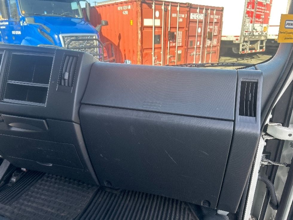 Light Duty Box Truck-Light and Medium Duty Trucks-Isuzu-2022-NPRXD-Lakewood-WA-43,980\n\t\tmiles-$ 56,000 - Image 21