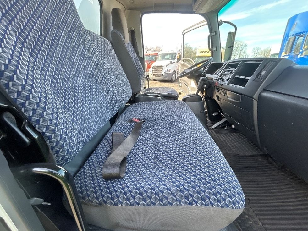 Light Duty Box Truck-Light and Medium Duty Trucks-Isuzu-2022-NPRXD-Lakewood-WA-43,980\n\t\tmiles-$ 56,000 - Image 22