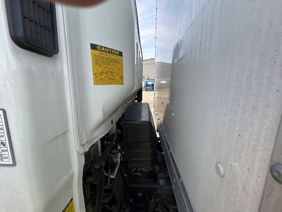 Light Duty Box Truck-Light and Medium Duty Trucks-Isuzu-2022-NPRXD-Lakewood-WA-43,980\n\t\tmiles-$ 56,000 - Image 25