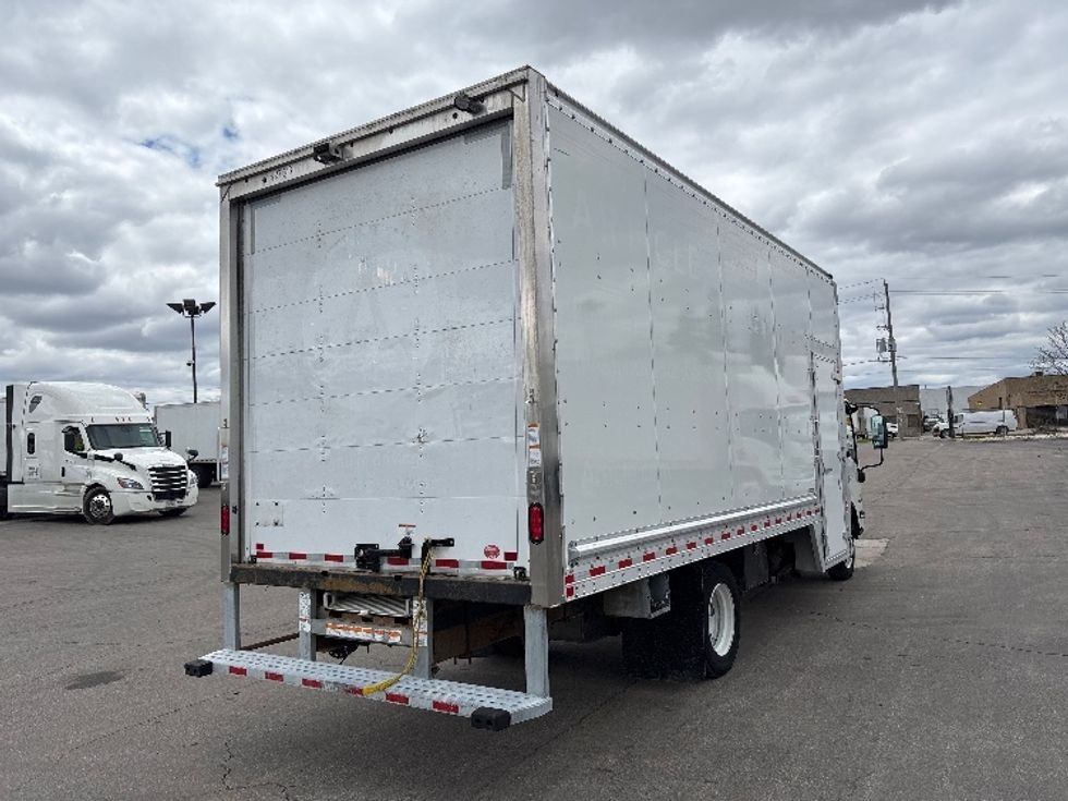 Light Duty Box Truck-Light and Medium Duty Trucks-Isuzu-2022-NPRXD-Mississauga-ON-121,133\n\t\tkm-$ 69,000 - Image 12