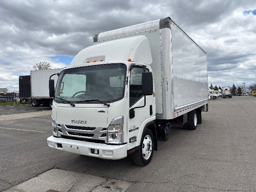 Light Duty Box Truck-Light and Medium Duty Trucks-Isuzu-2022-NPRXD-Mississauga-ON-121,133\n\t\tkm-$ 69,000 - Image 3
