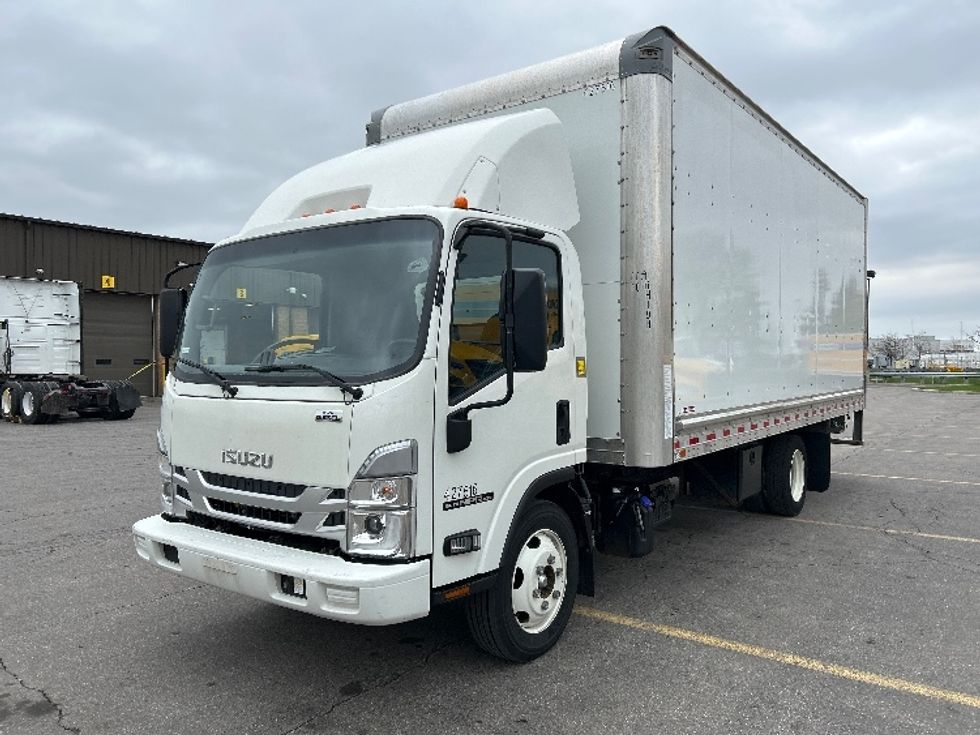 Light Duty Box Truck-Light and Medium Duty Trucks-Isuzu-2022-NPRXD-Mississauga-ON-92,874\n\t\tkm-$ 71,750 - Image 3