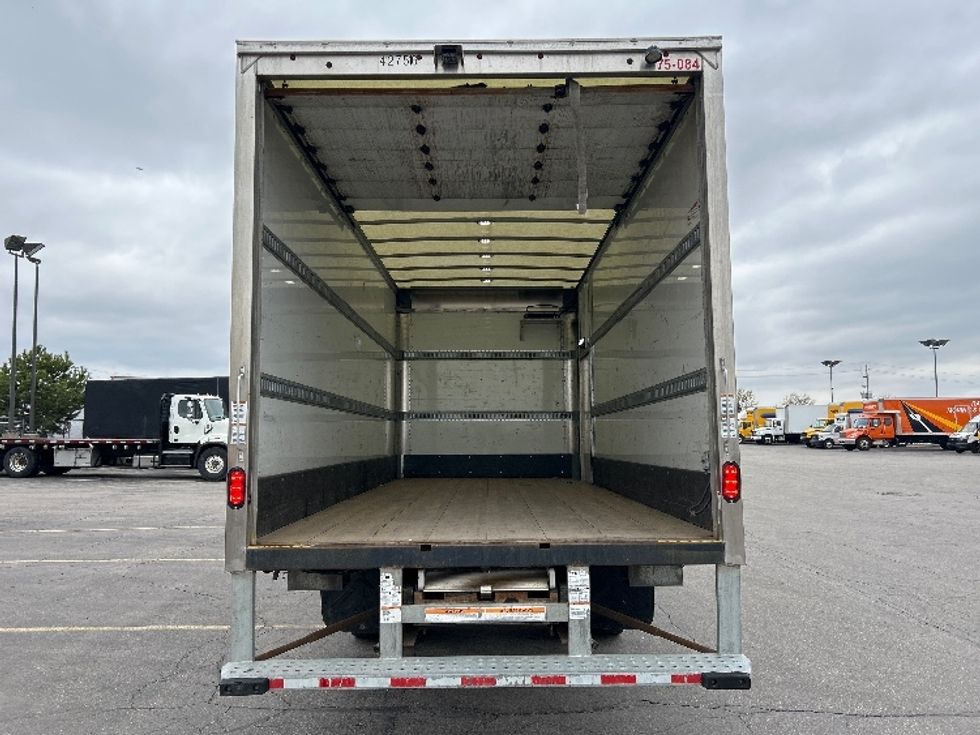 Light Duty Box Truck-Light and Medium Duty Trucks-Isuzu-2022-NPRXD-Mississauga-ON-92,874\n\t\tkm-$ 71,750 - Image 8