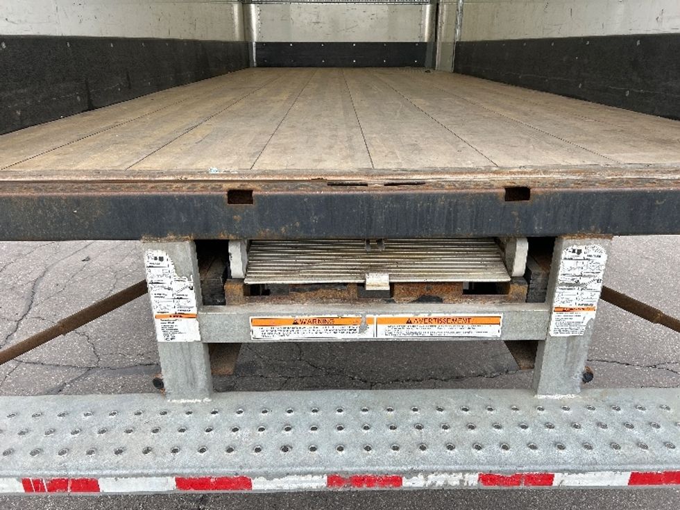 Light Duty Box Truck-Light and Medium Duty Trucks-Isuzu-2022-NPRXD-Mississauga-ON-92,874\n\t\tkm-$ 71,750 - Image 9