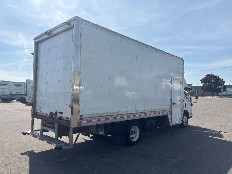 Light Duty Box Truck-Light and Medium Duty Trucks-Isuzu-2022-NPRXD-Mississauga-ON-96,535\n\t\tkm-$ 66,500 - Image 12