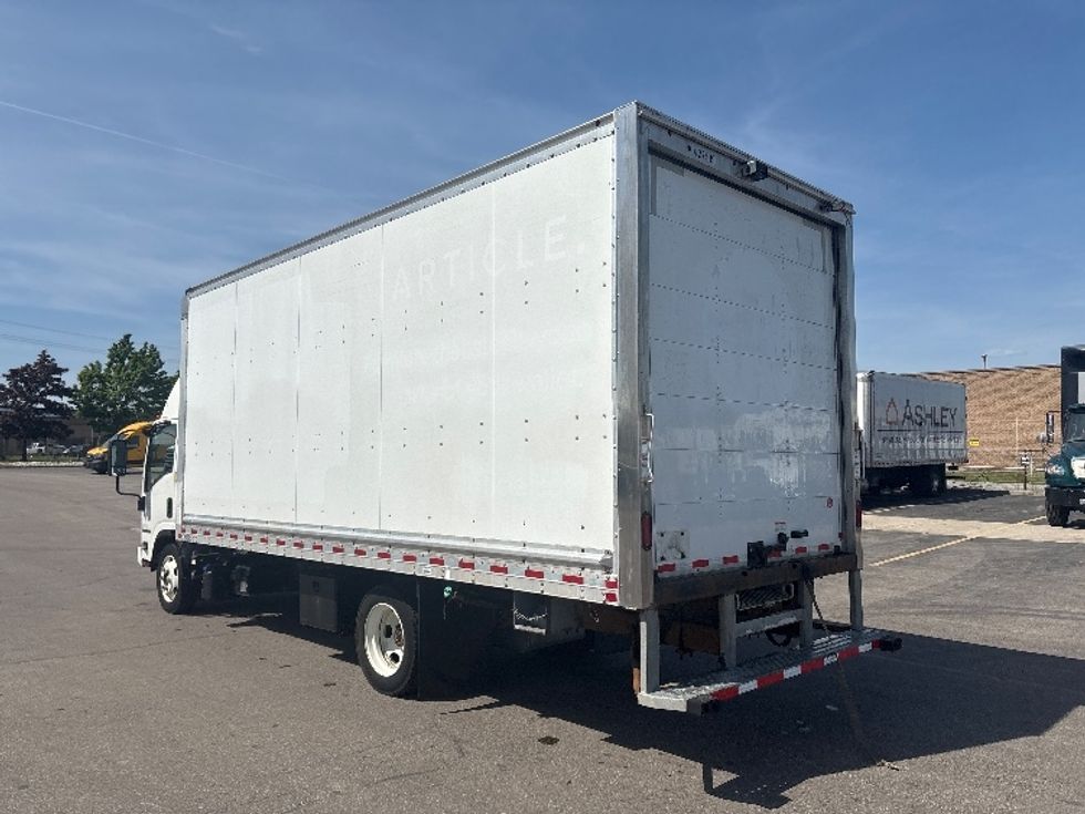 Light Duty Box Truck-Light and Medium Duty Trucks-Isuzu-2022-NPRXD-Mississauga-ON-96,535\n\t\tkm-$ 66,500 - Image 6