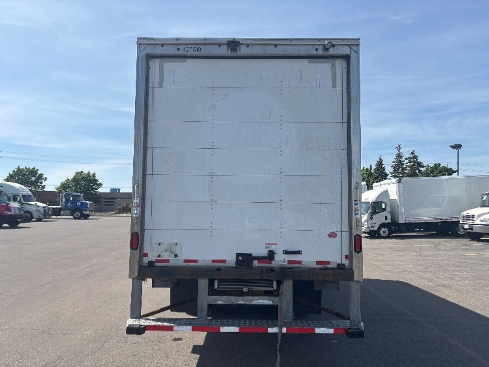 Light Duty Box Truck-Light and Medium Duty Trucks-Isuzu-2022-NPRXD-Mississauga-ON-96,535\n\t\tkm-$ 66,500 - Image 7